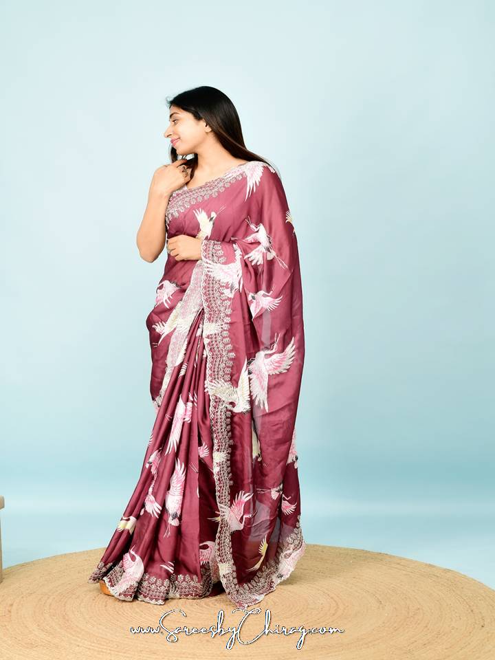 Buy Grey Modern Ethnic Style Embroidered Bamber Georgette Saree Online |  Fabric Pitara